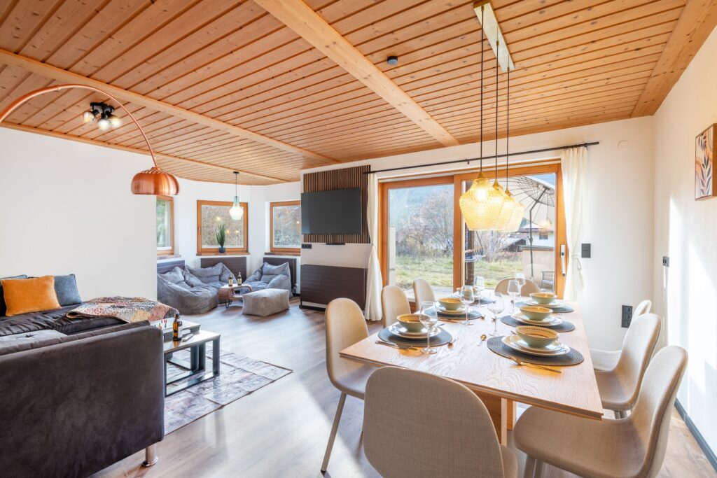 Ferienhaus Hüttenbichl – Ferienwohnung von Fewomigo
